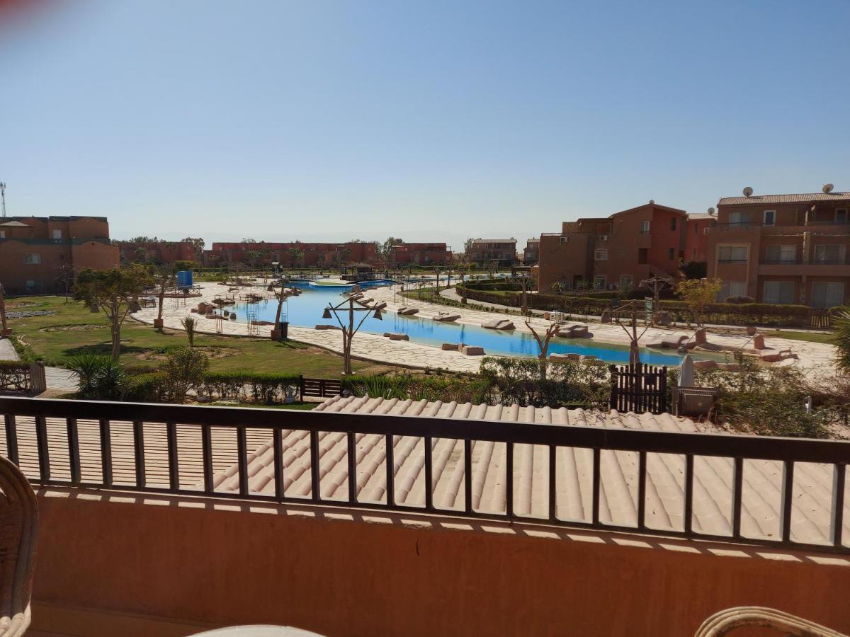 Marina Wadi Degla Villa Duplex 4 Bedrooms アインソフナ エクステリア 写真