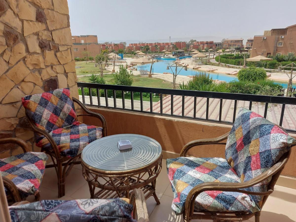 Marina Wadi Degla Villa Duplex 4 Bedrooms アインソフナ エクステリア 写真